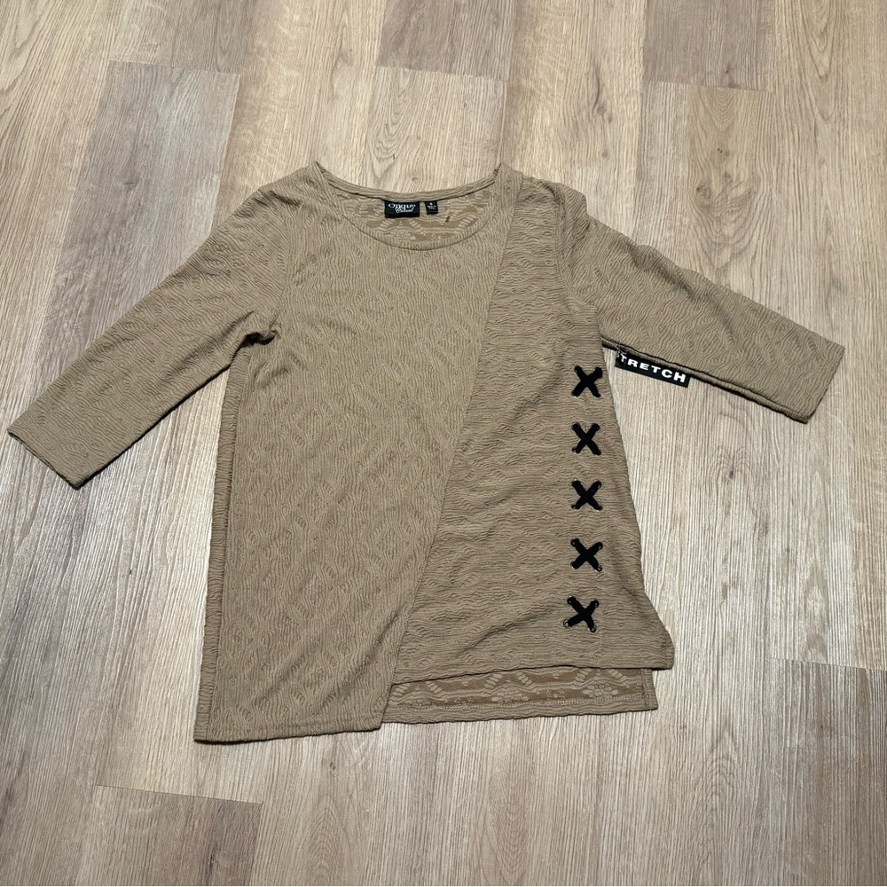 Woman’s Stretch Tan Top with Black Accents